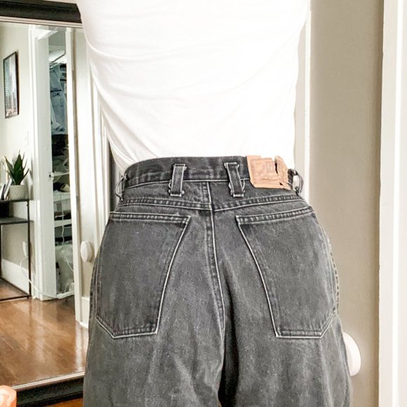 Vintage Slouchy High Waisted Jeans - Picture 14 of 15